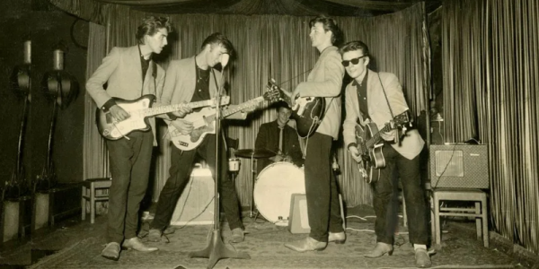 Stuart Sutcliffe: Ο άνθρωπος που άφησε πίσω του τους Beatles